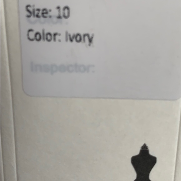 NWT Shirley’s Wedding Dress - Picture 5 of 6